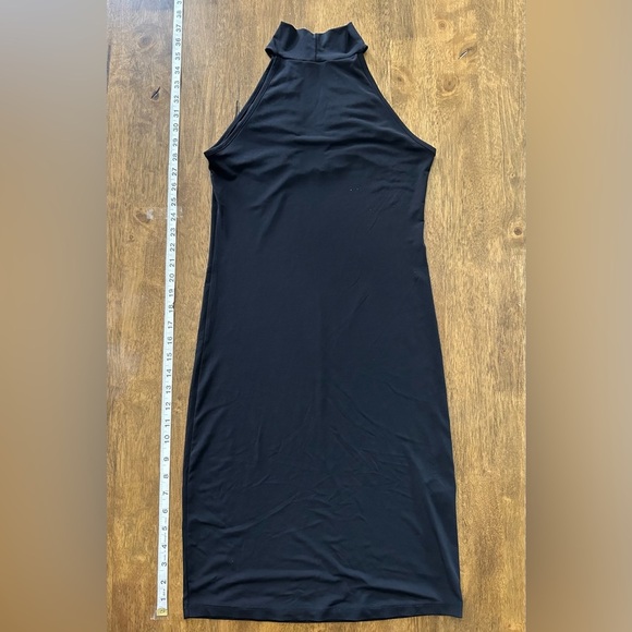 Chic European Black Halter Mini Dress Size 38 - Picture 4 of 8
